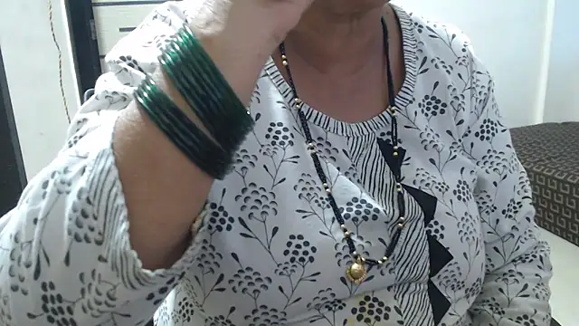 Snapshot of TABOOBREAKERS chatting on March 3, 2025, 1:09 pm TABOOBREAKERS online show from March 3, 2025, 1:09 pm