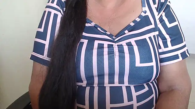 Snapshot of TABOOBREAKERS chatting on March 8, 2025, 4:01 am TABOOBREAKERS online show from March 8, 2025, 4:01 am