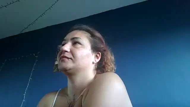 Snapshot of Hausverbot3 chatting on May 29, 2026, 5:33 pm Hausverbot3 online show from May 29, 2026, 5:33 pm