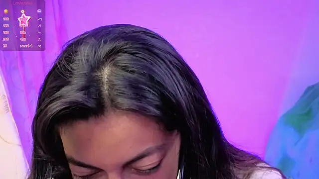 zylla storn online show from February 21, 2026, 1:12 pm