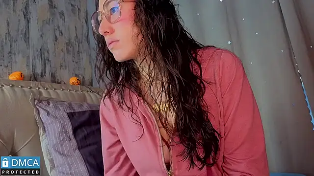 eva delight  online show from November 10, 2025, 11:09 am