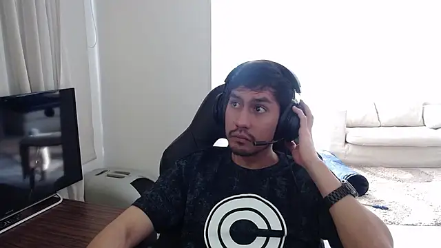 cowboy co online show from November 17, 2025, 9:09 pm