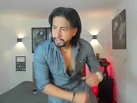 christopher palmerjs online show from November 24, 2025, 8:41 pm