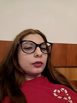 sweetbabygirlforyou online show from April 18, 2026, 12:09 pm