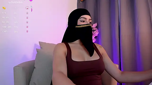 shaima   online show from April 18, 2026, 8:31 pm