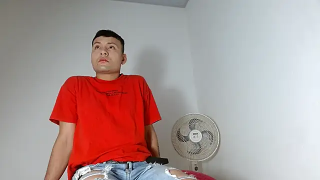 Snapshot of angel666smit chatting on April 8, 2026, 12:16 pm angel666smit online show from April 8, 2026, 12:16 pm