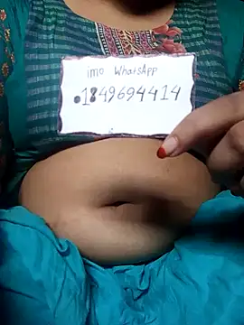 Naughty Mow online show from November 12, 2025, 4:57 am