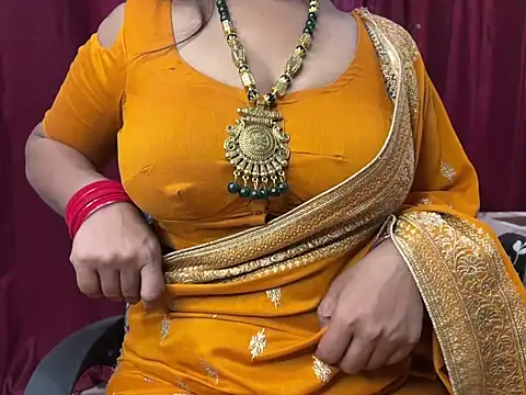 Snapshot of Ritika_janu chatting on May 12, 2026, 6:21 am Ritika janu online show from May 12, 2026, 6:21 am