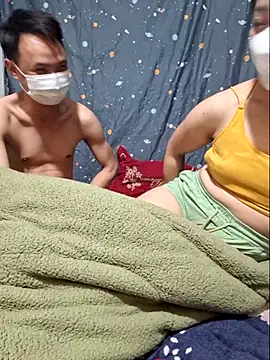 Phoena-a online show from December 14, 2025, 12:32 pm