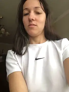 AnitaTenchi1 online show from November 4, 2025, 7:51 am