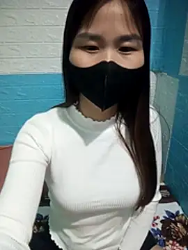 Donatella28 online show from February 8, 2026, 5:55 am