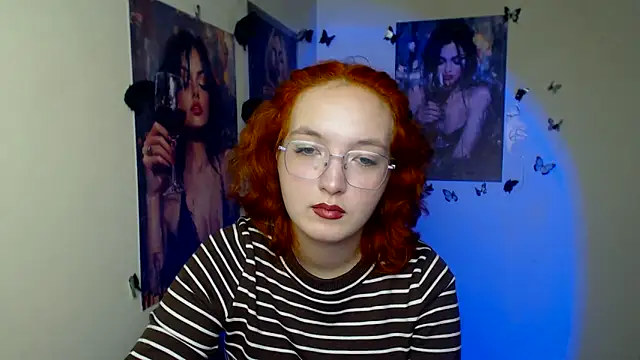 MissAriaa online show from December 18, 2025, 6:14 pm