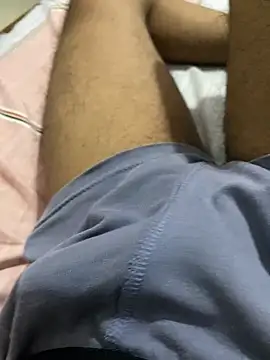 00000sl online show from November 26, 2025, 3:02 pm