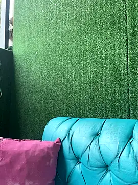 RileyFlame online show from November 6, 2025, 1:01 pm