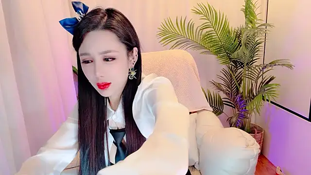 Vv123668 online show from November 15, 2025, 12:45 pm