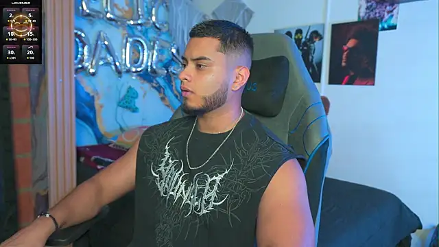 Tiler wolker online show from February 12, 2026, 3:23 am