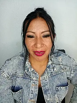 Esmeralda 546 online show from January 9, 2026, 7:15 pm