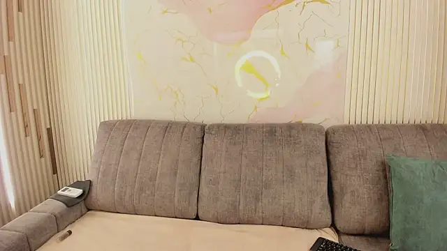 Snapshot of NhoanBrunette chatting on February 11, 2026, 2:22 pm NhoanBrunette online show from February 11, 2026, 2:22 pm