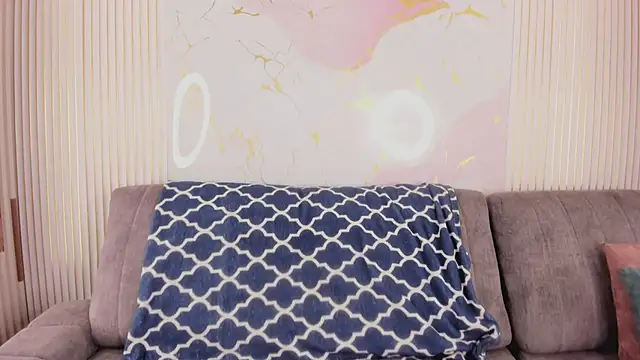 Snapshot of NhoanBrunette chatting on March 3, 2026, 1:39 pm NhoanBrunette online show from March 3, 2026, 1:39 pm