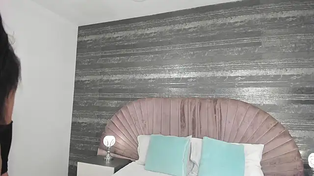 Nayla Monroee online show from February 28, 2026, 8:32 pm