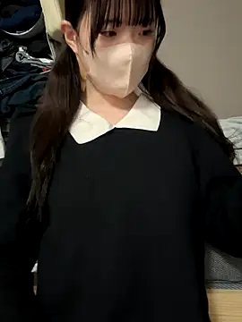 miku pipipi online show from November 29, 2025, 7:55 am