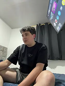 Snapshot of Sam_Rush chatting on July 17, 2026, 3:02 am Sam Rush online show from July 17, 2026, 3:02 am