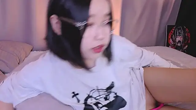 dreamSuaa online show from March 12, 2026, 10:10 am