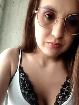 Alyah 1-2 online show from November 6, 2025, 5:03 pm