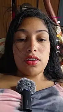 Snapshot of aleexacandy chatting on May 17, 2026, 2:35 pm aleexacandy online show from May 17, 2026, 2:35 pm