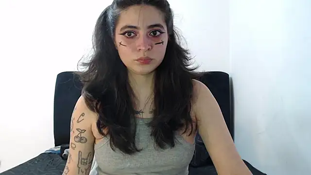 Snapshot of Annagoth_ chatting on June 9, 2026, 1:50 am Annagoth online show from June 9, 2026, 1:50 am