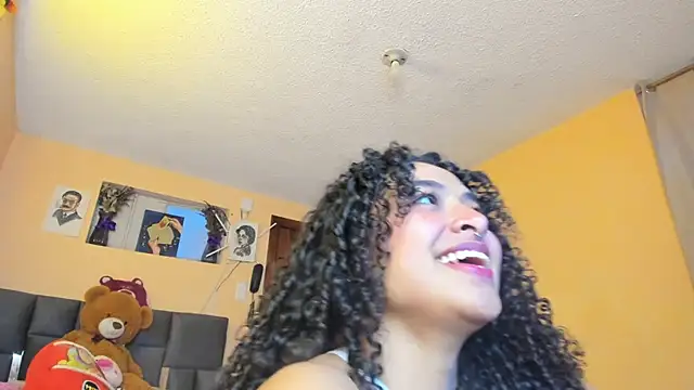Snapshot of Keniia_rizz chatting on July 28, 2026, 7:39 pm Keniia rizz online show from July 28, 2026, 7:39 pm