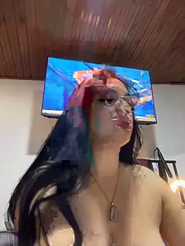 Snapshot of Im_Saraaaa chatting on October 30, 2025, 6:30 pm Im Saraaaa online show from October 30, 2025, 6:30 pm