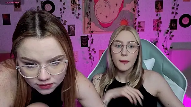  kitEkat   online show from October 26, 2025, 8:59 pm