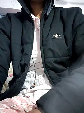 Hot-Rubyy online show from December 15, 2025, 7:12 am