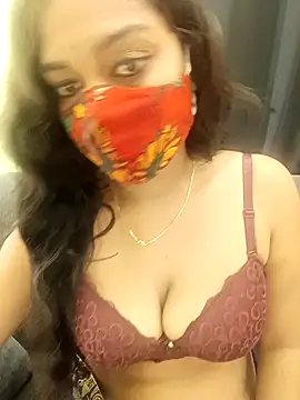 Snapshot of menaxi-baby7 chatting on November 16, 2025, 8:25 pm menaxi-baby7 online show from November 16, 2025, 8:25 pm