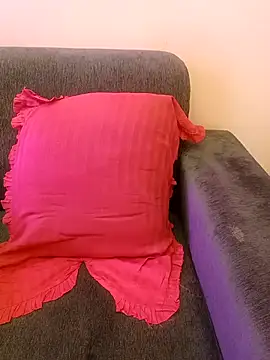 menaxi-baby7 online show from February 16, 2026, 4:03 pm