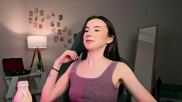 yourfrenchteacher online show from November 29, 2025, 4:59 am