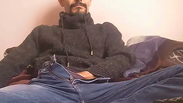 Ash59055 online show from December 21, 2025, 12:01 pm