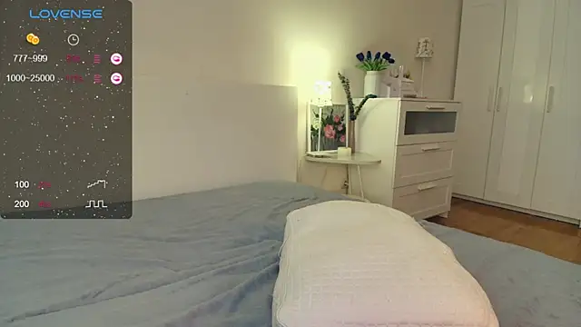 harriel1 online show from November 11, 2025, 3:06 am