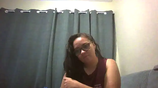 Snapshot of lilMissMarli chatting on March 28, 2026, 4:34 am lilMissMarli online show from March 28, 2026, 4:34 am