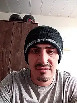 arescloudxxx online show from January 9, 2026, 6:21 pm