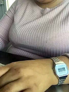 Evil kitty6 online show from December 2, 2025, 9:10 pm