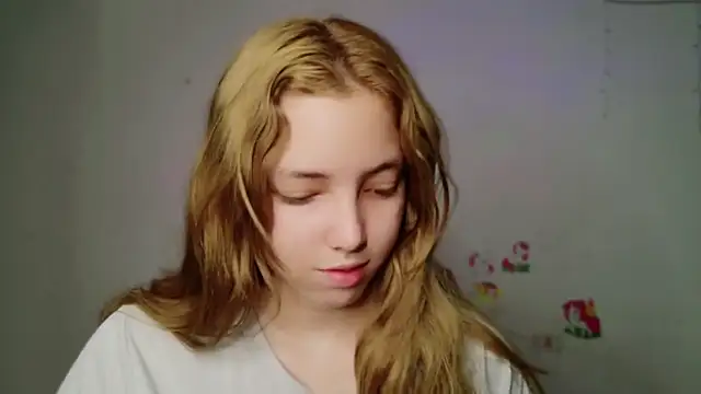 Snapshot of Natalia_alian chatting on November 2, 2025, 8:00 pm Natalia alian online show from November 2, 2025, 8:00 pm