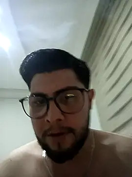 Mstfaavan64 online show from March 26, 2026, 7:52 pm