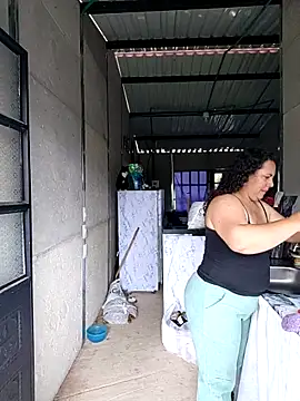 Anny 37 online show from November 29, 2025, 9:07 pm