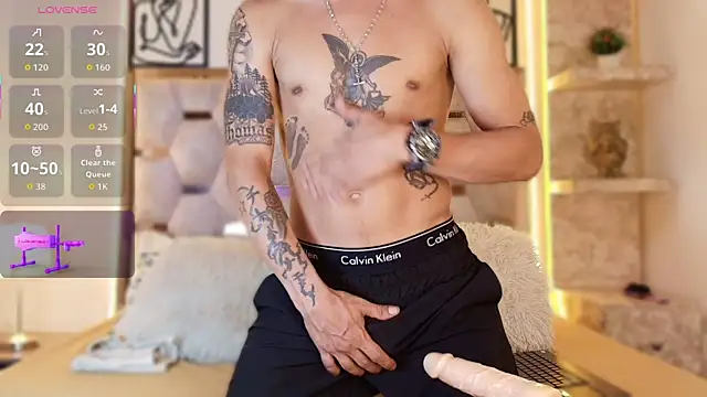 Andrew Haalls online show from November 17, 2025, 8:58 pm