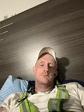 Dannydanny89 online show from November 25, 2025, 11:16 pm