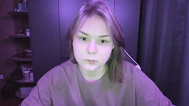 sophia lix online show from November 29, 2025, 1:03 pm