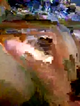 Snapshot of JohnnyP1000 chatting on November 26, 2025, 11:06 pm JohnnyP1000 online show from November 26, 2025, 11:06 pm