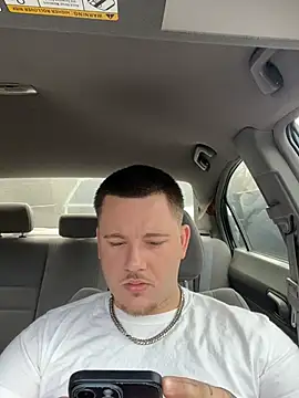 Snapshot of thepornplugz chatting on February 18, 2026, 4:36 pm thepornplugz online show from February 18, 2026, 4:36 pm